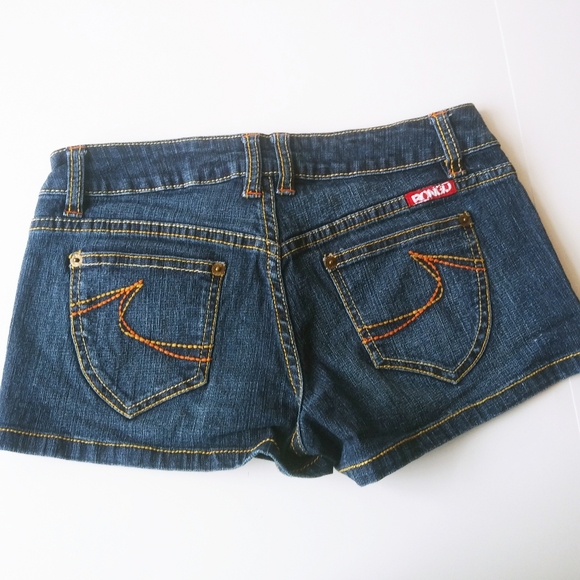 😍 BONGO Women's/Juniors VTG Jean Denim Blue Short - Picture 5 of 8